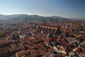 Болонья из Киева за 47€ туда-обратно для WDC или 67€ для всех