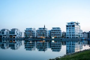 Дортмунд из Киева за 20€ туда-обратно для WDC или 40€ для всех